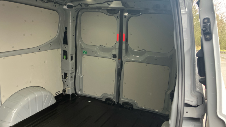 Ford Transit Custom 300 L1 Diesel Fwd 2.0 EcoBlue 136ps H1 Van Limited